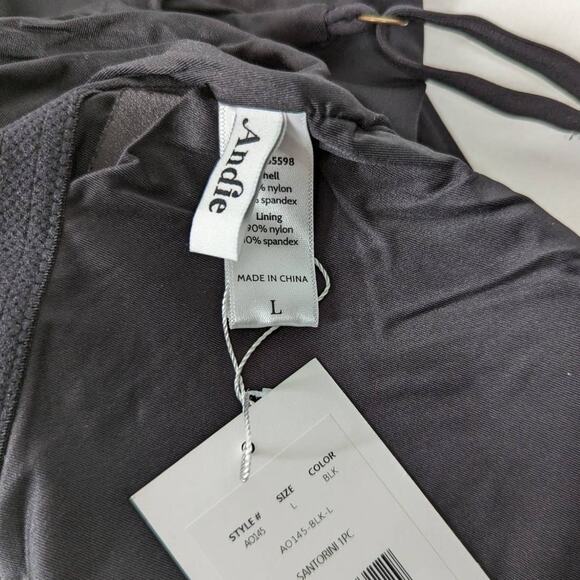 Andie Swim Santorini Black One Piece Swimsuit Cutout Size Large NWT Swimwear - Picture 5 of 6